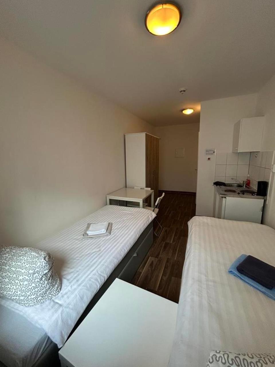 Budget Station Aparthostel Sen 14 Apartment