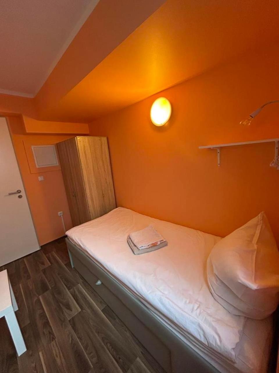 Budget Station Aparthostel Sen 14 Apartment Munich