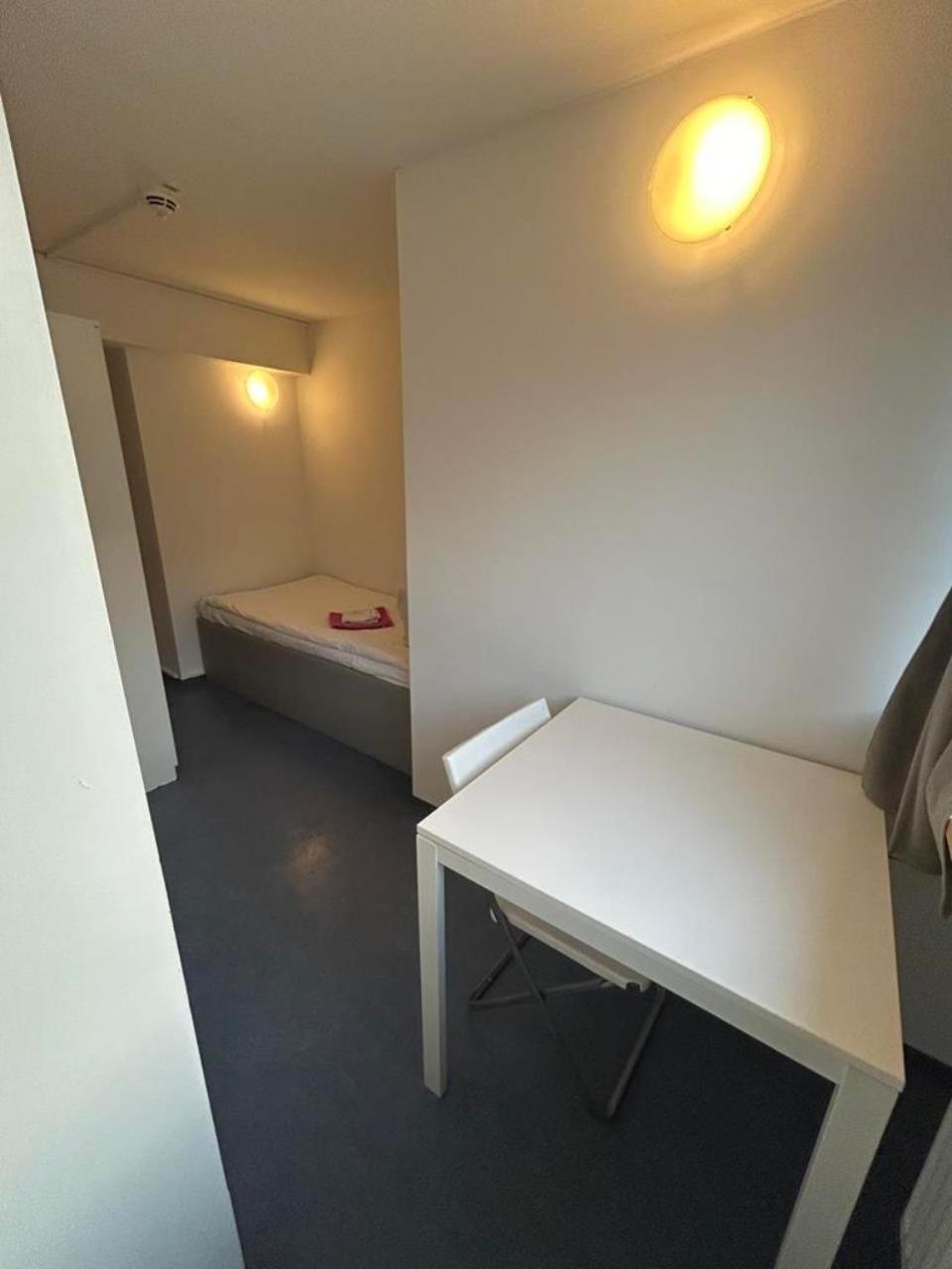Apartment Budget Station Aparthostel Sen 14 *
