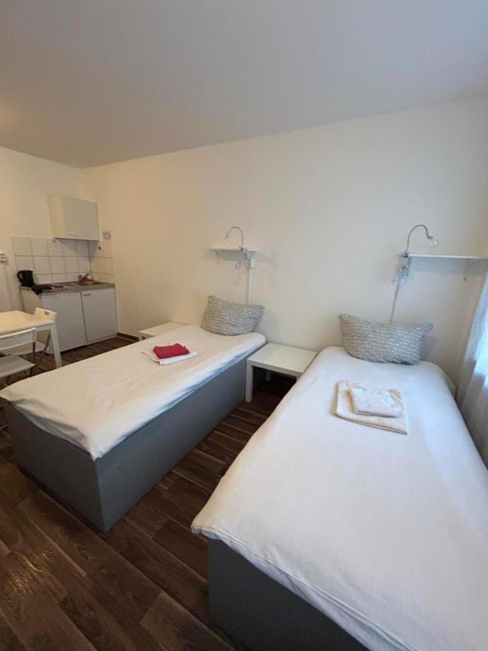 Budget Station Aparthostel Sen 14