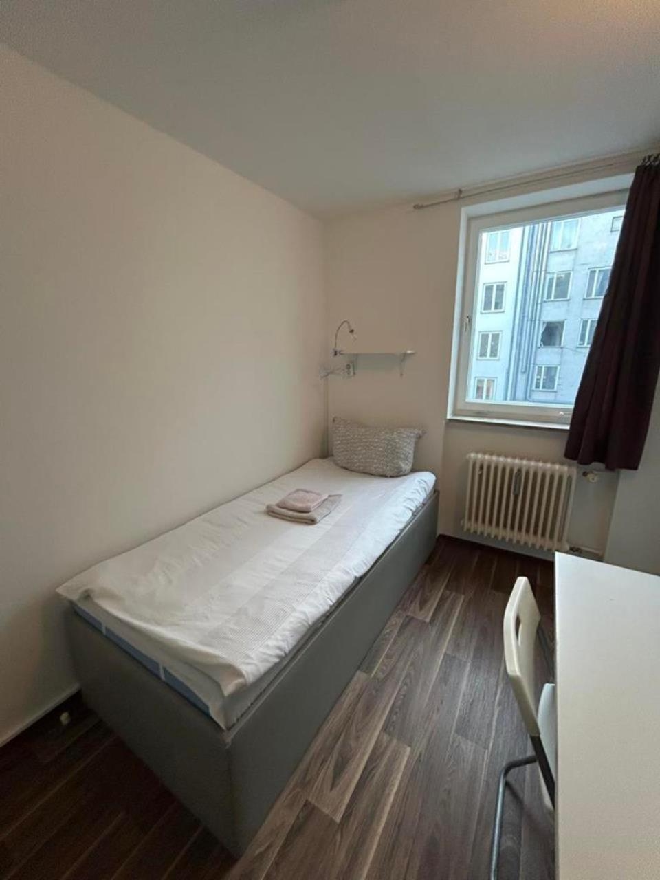 Budget Station Aparthostel Sen 14 Apartment