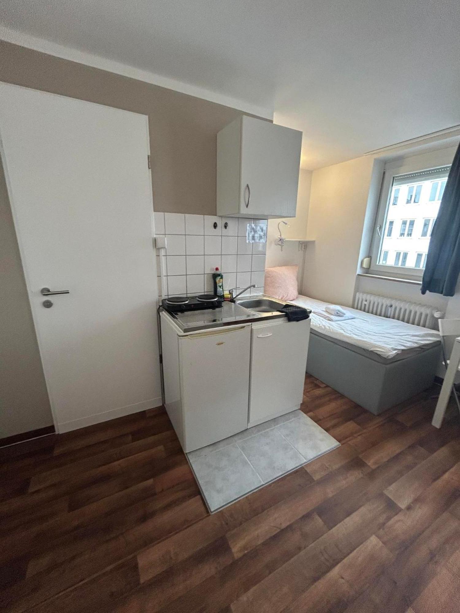 Budget Station Aparthostel Sen 14 Apartment Munich