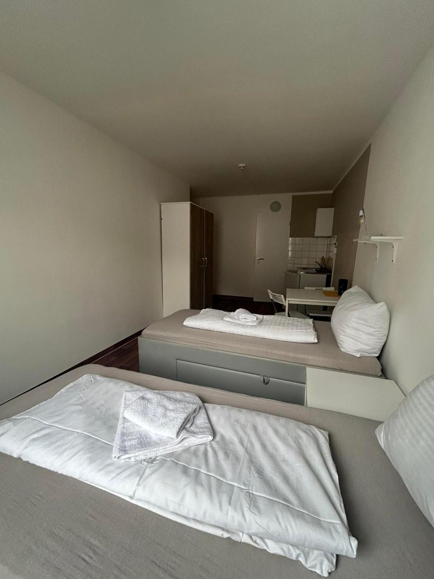 Apartment Budget Station Aparthostel Sen 14 *