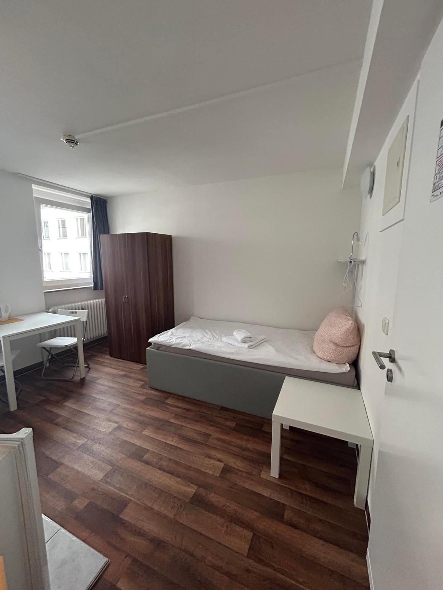 Budget Station Aparthostel Sen 14 Munich