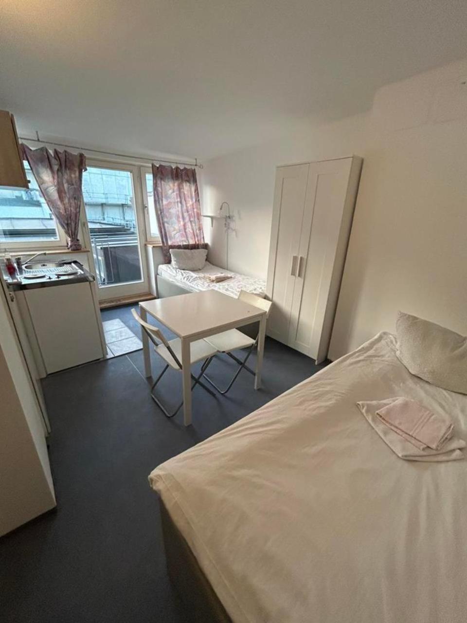 Appartamento Budget Station Aparthostel Sen 14 *